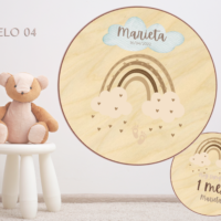 Cumple Mes de Madera Personalizado. Cumple mes Bebé personalizado