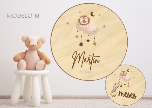 Cumple Mes de Madera Personalizado. Cumple mes Bebé personalizado - Imagen 2